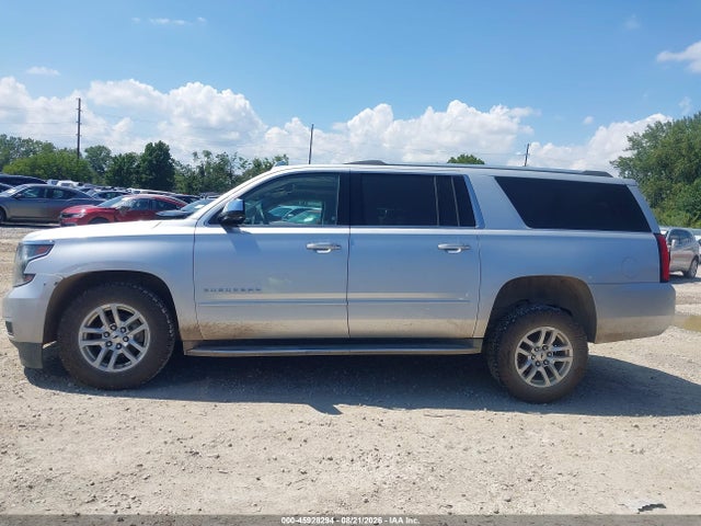 45928294 :رقم المزاد ، 1GNSKJKC0HR145019 vin ، 2017 Chevrolet Suburban Premier مزاد بيع