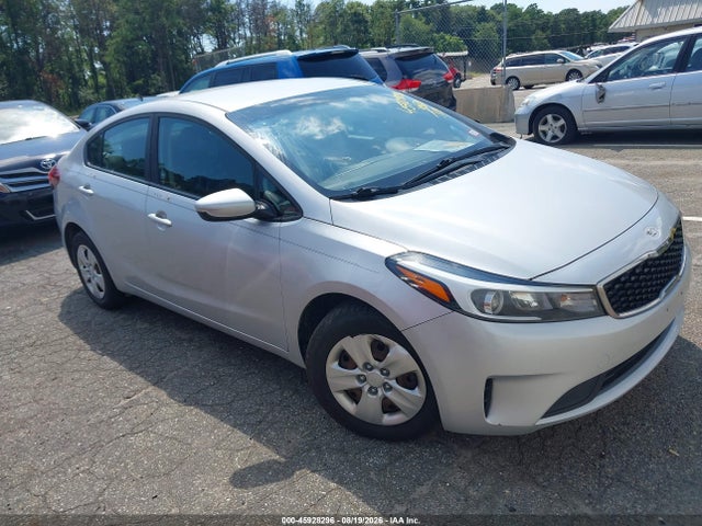 Продажа на аукционе авто 2017 Kia Forte Lx, vin: 3KPFK4A77HE084506, номер лота: 45928296