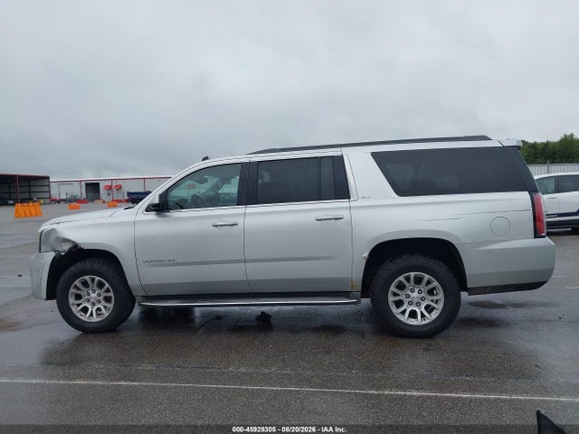 2015 Gmc Yukon Xl 1500 Slt მანქანა იყიდება აუქციონზე, vin: 1GKS2HKCXFR215970, აუქციონის ნომერი: 45928305