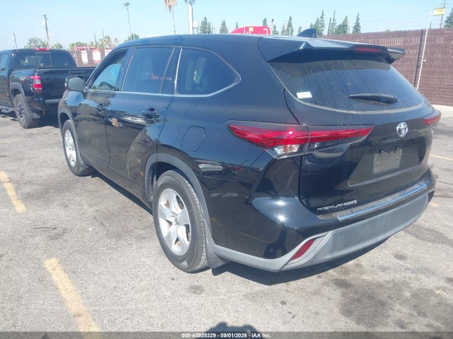 2021 Toyota Highlander L მანქანა იყიდება აუქციონზე, vin: 5TDCZRAH5MS083553, აუქციონის ნომერი: 45928329