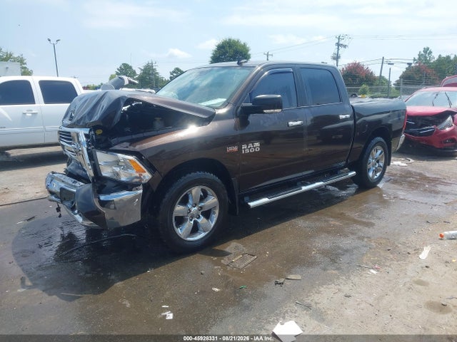 45928331 :رقم المزاد ، 3C6RR7LT0HG525182 vin ، 2017 Ram 1500 Big Horn  4x4 5'7 Box مزاد بيع