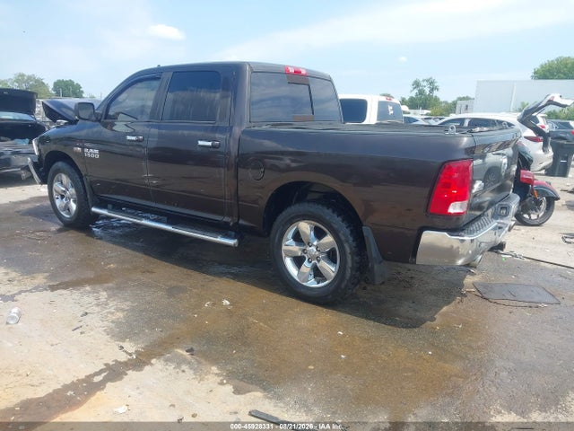 45928331 :رقم المزاد ، 3C6RR7LT0HG525182 vin ، 2017 Ram 1500 Big Horn  4x4 5'7 Box مزاد بيع