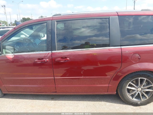 2017 Dodge Grand Caravan Sxt მანქანა იყიდება აუქციონზე, vin: 2C4RDGCG2HR572105, აუქციონის ნომერი: 45928381