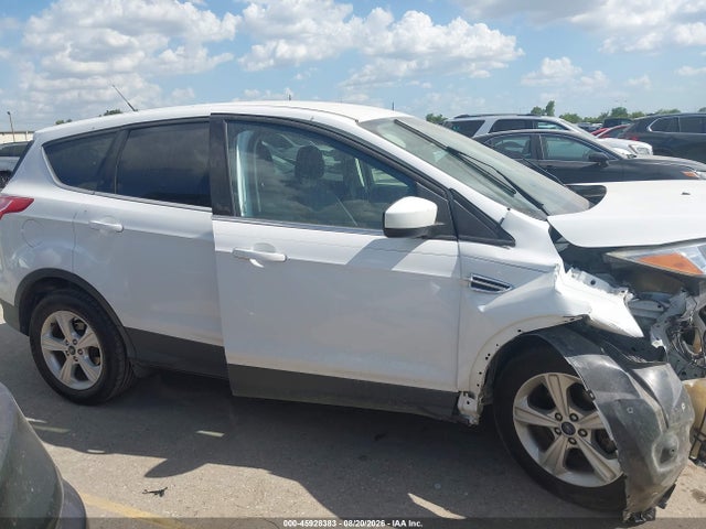 Продажа на аукционе авто 2015 Ford Escape Se, vin: 1FMCU0GX5FUC42459, номер лота: 45928383