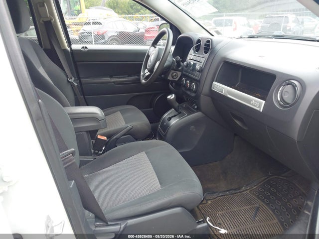 Auction sale of the 2015 Jeep Compass Sport, vin: 1C4NJDBB6FD437544, lot number: 45928405
