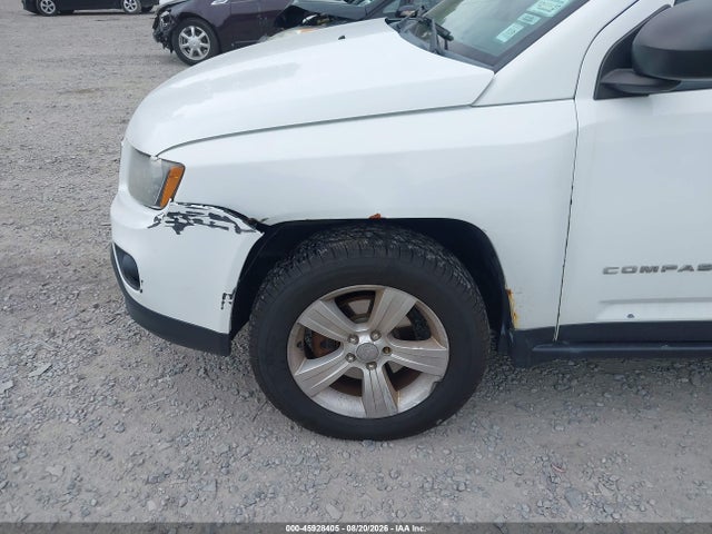 Auction sale of the 2015 Jeep Compass Sport, vin: 1C4NJDBB6FD437544, lot number: 45928405