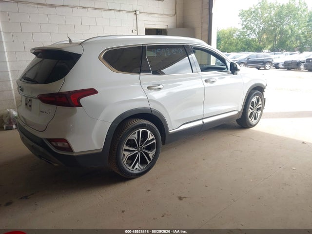 Продажа на аукционе авто 2019 Hyundai Santa Fe Ultimate 2.0t, vin: 5NMS5CAA5KH031539, номер лота: 45928418