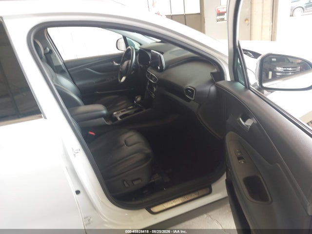 Продажа на аукционе авто 2019 Hyundai Santa Fe Ultimate 2.0t, vin: 5NMS5CAA5KH031539, номер лота: 45928418