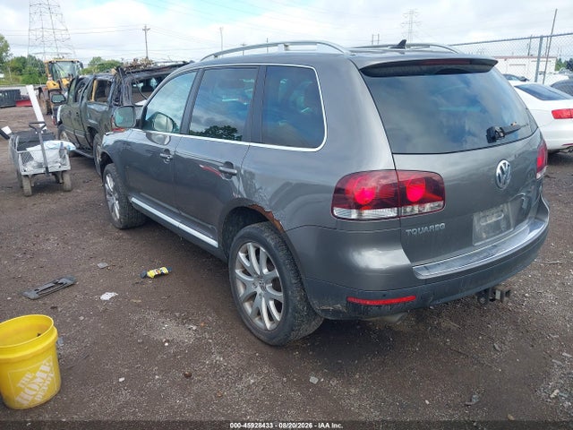 2010 Volkswagen Touareg V6 Tdi მანქანა იყიდება აუქციონზე, vin: WVGFK7A96AD000360, აუქციონის ნომერი: 45928433