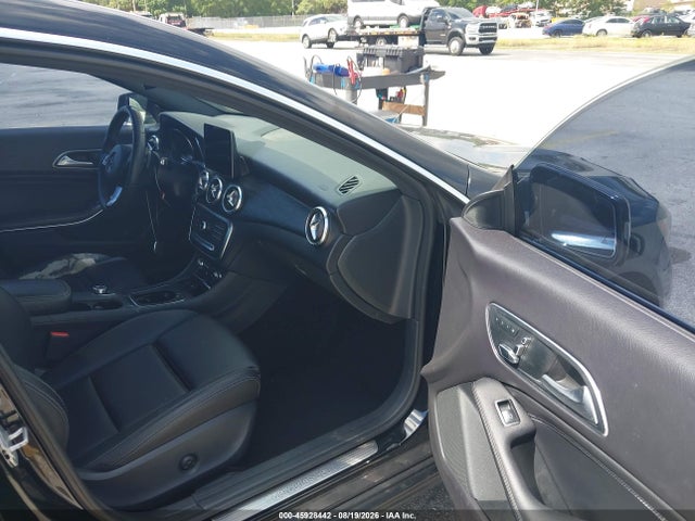 45928442 :رقم المزاد ، WDDSJ4EB2JN514465 vin ، 2018 Mercedes-benz Cla 250 مزاد بيع