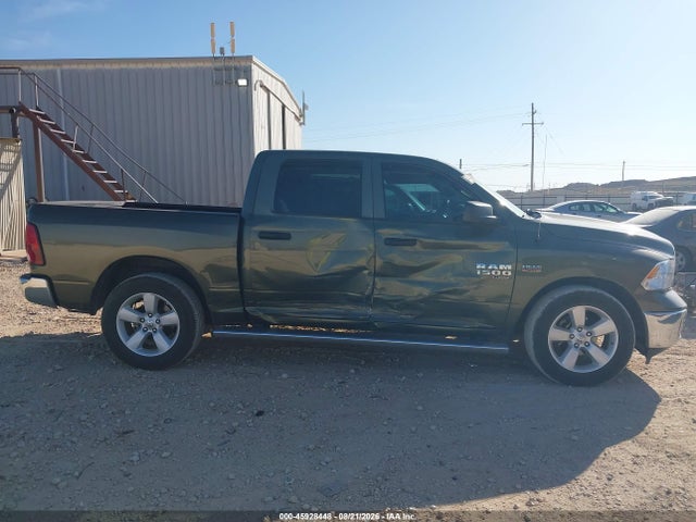 Продаж на аукціоні авто 2021 Ram 1500 Classic Tradesman  4x2 5'7 Box, vin: 3C6RR6KT6MG713985, номер лоту: 45928448