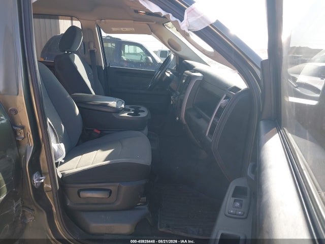 Продаж на аукціоні авто 2021 Ram 1500 Classic Tradesman  4x2 5'7 Box, vin: 3C6RR6KT6MG713985, номер лоту: 45928448