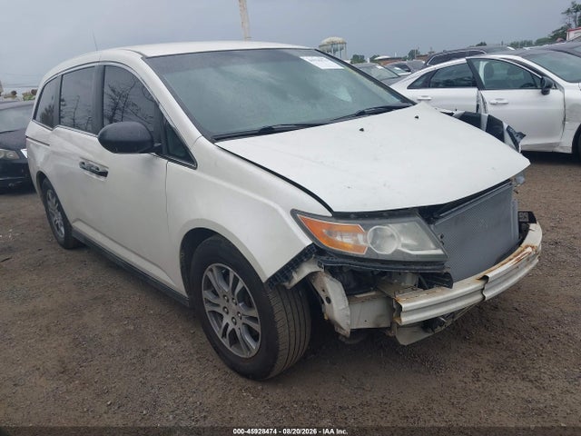 Auction sale of the 2016 Honda Odyssey Lx, vin: 5FNRL5H23GB103362, lot number: 45928474