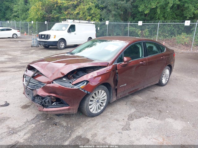 45928479 :رقم المزاد ، 3FA6P0LU0FR299332 vin ، 2015 Ford Fusion Hybrid Se مزاد بيع