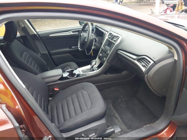 45928479 :رقم المزاد ، 3FA6P0LU0FR299332 vin ، 2015 Ford Fusion Hybrid Se مزاد بيع