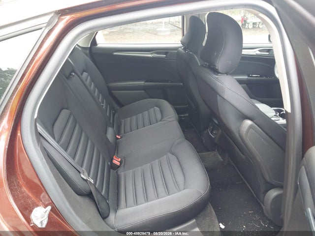 45928479 :رقم المزاد ، 3FA6P0LU0FR299332 vin ، 2015 Ford Fusion Hybrid Se مزاد بيع