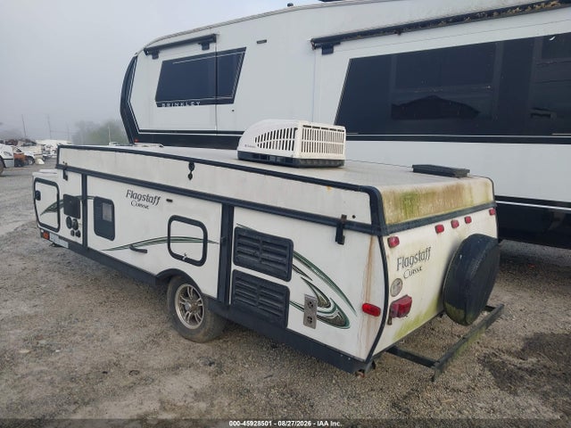 Flagstaff Other 2015 4X4CFS615FD174729 Image 3
