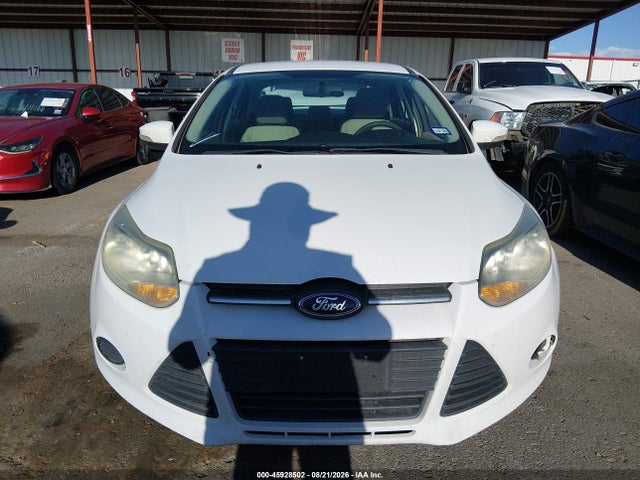 2014 Ford Focus Se მანქანა იყიდება აუქციონზე, vin: 1FADP3F22EL383345, აუქციონის ნომერი: 45928502