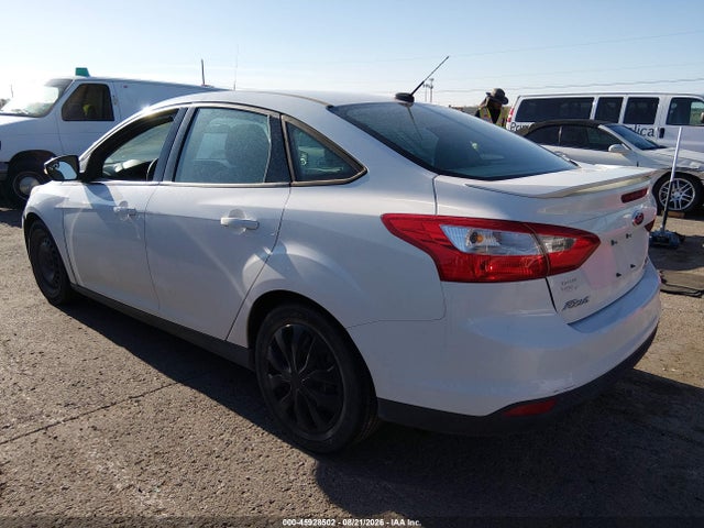 2014 Ford Focus Se მანქანა იყიდება აუქციონზე, vin: 1FADP3F22EL383345, აუქციონის ნომერი: 45928502