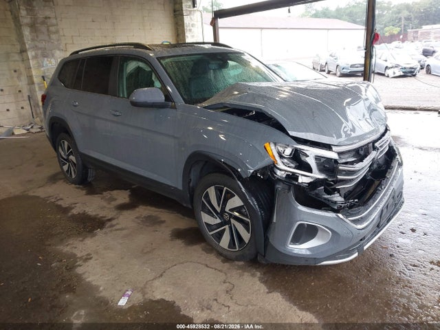 2026 Volkswagen Atlas Se With Technology მანქანა იყიდება აუქციონზე, vin: 1V2KN2CAXTC512375, აუქციონის ნომერი: 45928532