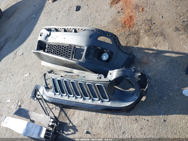 45928538 :رقم المزاد ، ZACCJBBB3JPH89793 vin ، 2018 Jeep Renegade Latitude 4x4 مزاد بيع