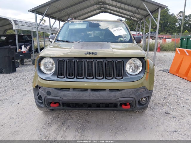 2015 Jeep Renegade Trailhawk მანქანა იყიდება აუქციონზე, vin: ZACCJBCT9FPB51062, აუქციონის ნომერი: 45928540
