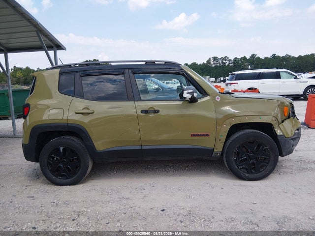 2015 Jeep Renegade Trailhawk მანქანა იყიდება აუქციონზე, vin: ZACCJBCT9FPB51062, აუქციონის ნომერი: 45928540