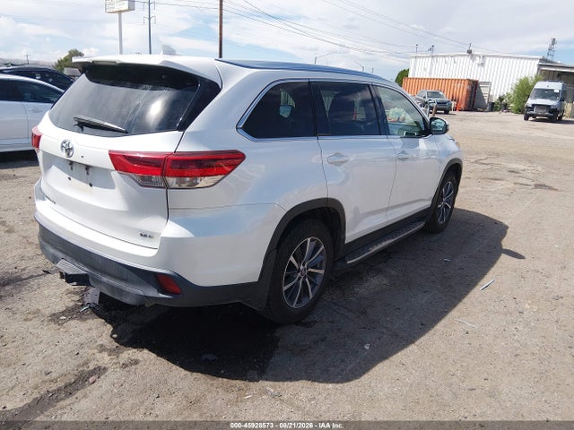 Toyota Highlander Xle 2019 5TDKZRFH4KS309762 Image 4