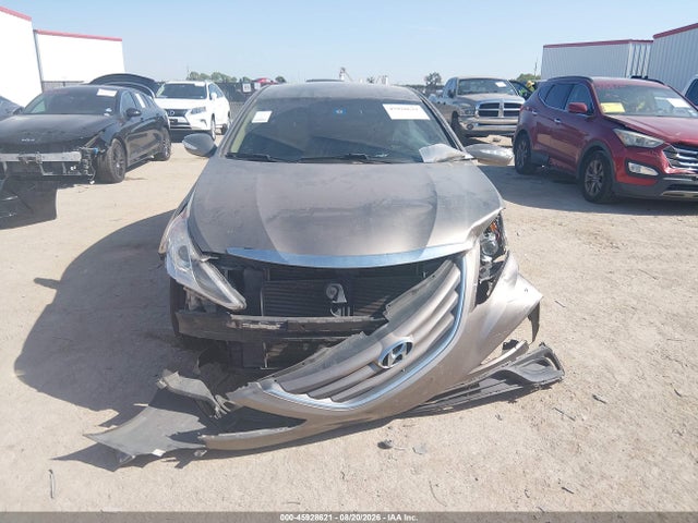Продажа на аукционе авто 2014 Hyundai Sonata Gls, vin: 5NPEB4AC5EH914738, номер лота: 45928621