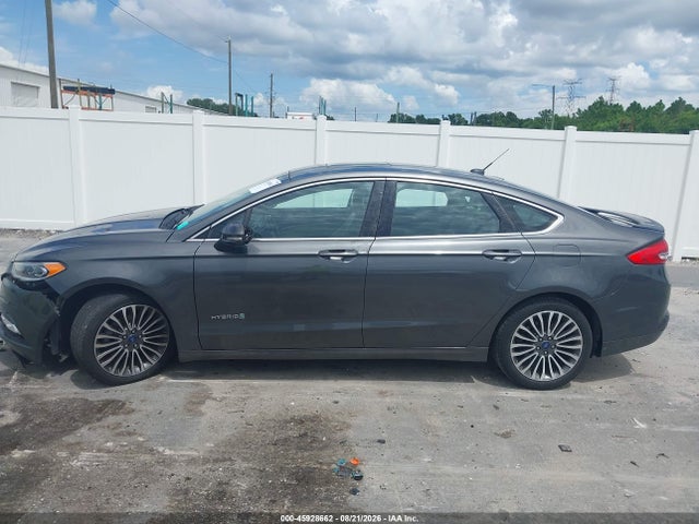 45928662 :رقم المزاد ، 3FA6P0RU8JR127811 vin ، 2018 Ford Fusion Hybrid Titanium مزاد بيع