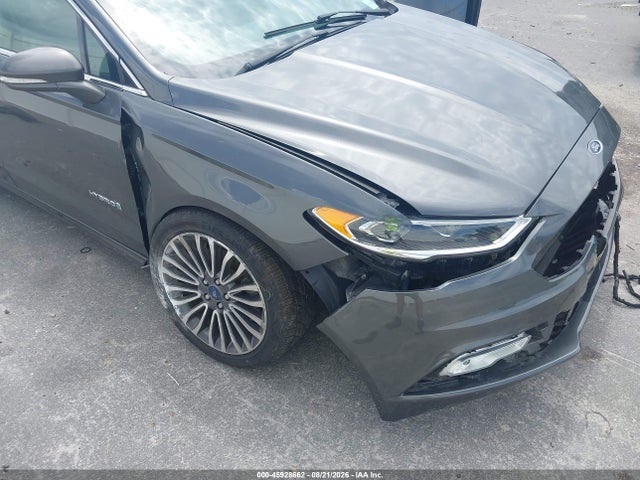 45928662 :رقم المزاد ، 3FA6P0RU8JR127811 vin ، 2018 Ford Fusion Hybrid Titanium مزاد بيع