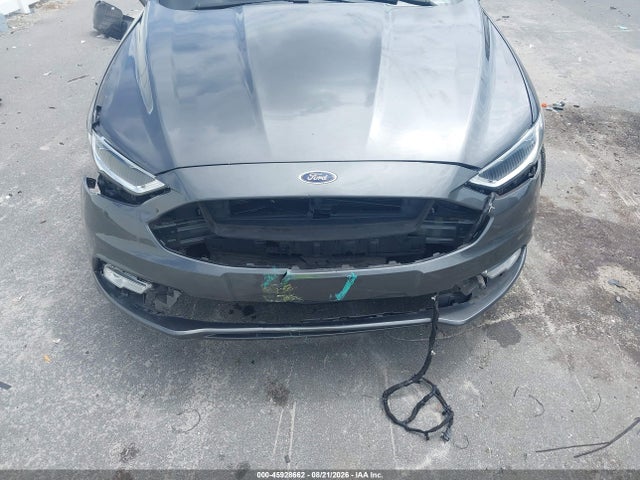 45928662 :رقم المزاد ، 3FA6P0RU8JR127811 vin ، 2018 Ford Fusion Hybrid Titanium مزاد بيع