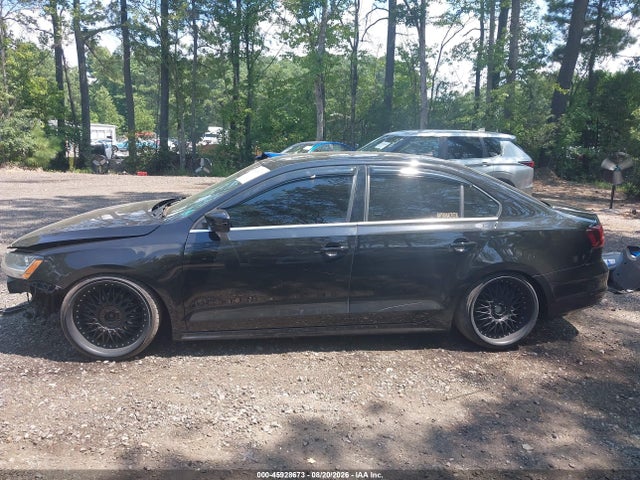 45928673 :رقم المزاد ، 3VWB67AJ0HM245183 vin ، 2017 Volkswagen Jetta 1.4t Se مزاد بيع