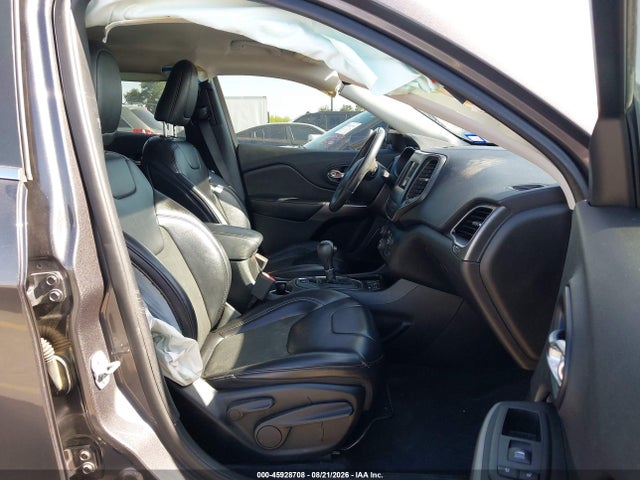 Продажа на аукционе авто 2019 Jeep Cherokee Latitude Plus Fwd, vin: 1C4PJLLB0KD176150, номер лота: 45928708