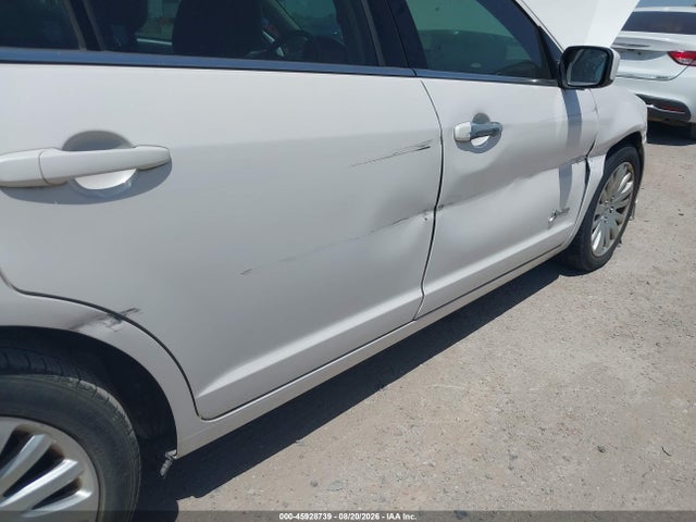 2010 Ford Fusion Hybrid მანქანა იყიდება აუქციონზე, vin: 3FADP0L38AR366461, აუქციონის ნომერი: 45928739