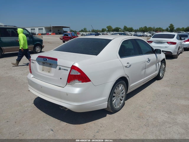 2010 Ford Fusion Hybrid მანქანა იყიდება აუქციონზე, vin: 3FADP0L38AR366461, აუქციონის ნომერი: 45928739