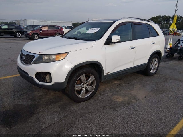 45928758 :رقم المزاد ، 5XYKUDA28DG370794 vin ، 2013 Kia Sorento Ex V6 مزاد بيع