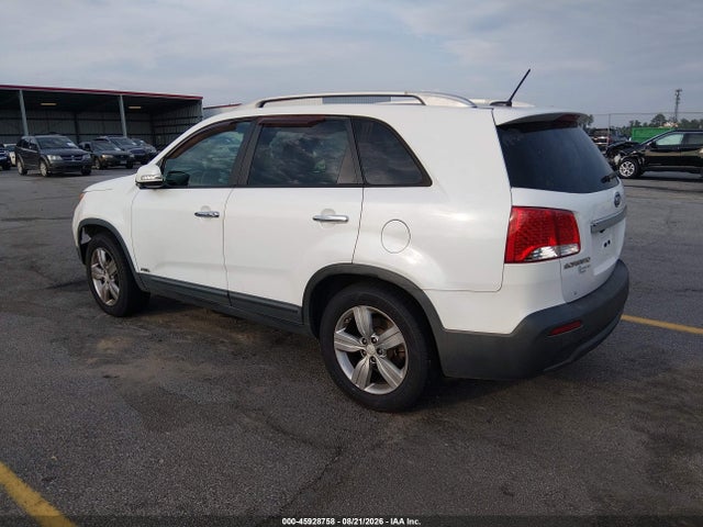 45928758 :رقم المزاد ، 5XYKUDA28DG370794 vin ، 2013 Kia Sorento Ex V6 مزاد بيع