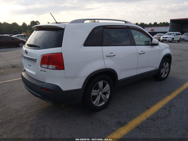 45928758 :رقم المزاد ، 5XYKUDA28DG370794 vin ، 2013 Kia Sorento Ex V6 مزاد بيع