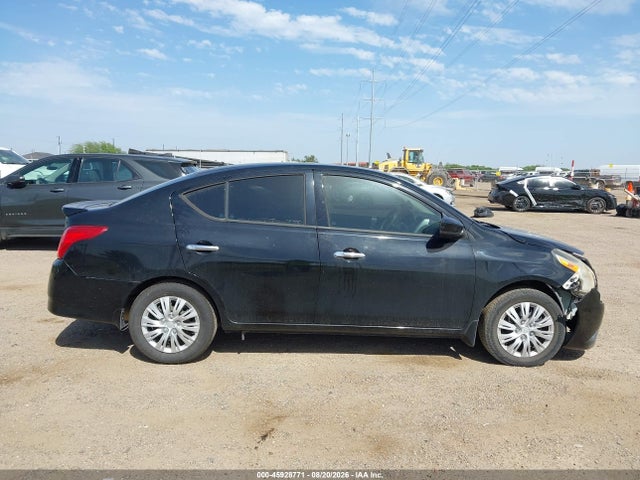 2016 Nissan Versa 1.6 S/1.6 S+/1.6 Sl/1.6 Sv მანქანა იყიდება აუქციონზე, vin: 3N1CN7AP4GL875388, აუქციონის ნომერი: 45928771