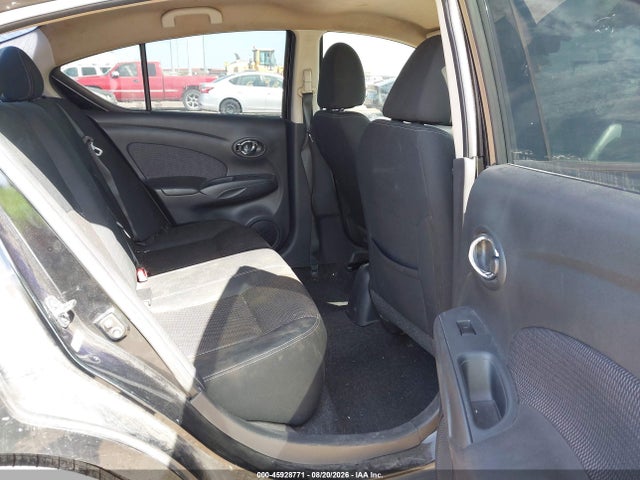 2016 Nissan Versa 1.6 S/1.6 S+/1.6 Sl/1.6 Sv მანქანა იყიდება აუქციონზე, vin: 3N1CN7AP4GL875388, აუქციონის ნომერი: 45928771