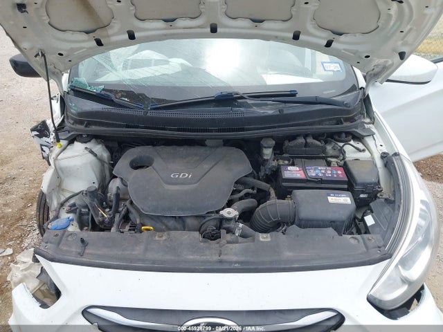 2017 Hyundai Accent Se მანქანა იყიდება აუქციონზე, vin: KMHCT4AE8HU175148, აუქციონის ნომერი: 45928799