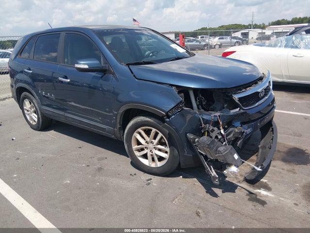 45928823 :رقم المزاد ، 5XYKT3A63EG429607 vin ، 2014 Kia Sorento Lx مزاد بيع