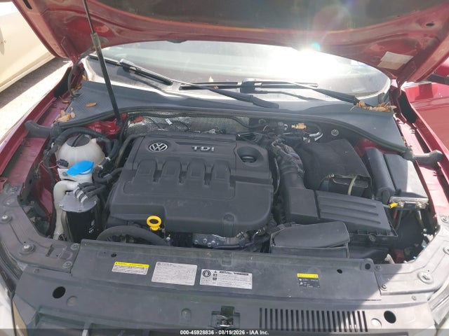 Aukcja sprzedaży 2015 Volkswagen Passat 2.0l Tdi Se, vin: 1VWBV7A37FC021203, numer aukcji: 45928836