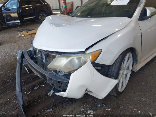 2014 Toyota Camry Se V6 მანქანა იყიდება აუქციონზე, vin: 4T1BK1FK6EU027605, აუქციონის ნომერი: 45928842
