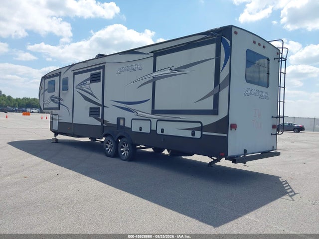 Продаж на аукціоні авто 2016 Keystone Rv Fifth Wheel, vin: 4YDF38021GE760093, номер лоту: 45928860