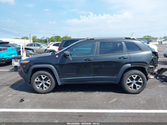 Продажа на аукционе авто 2015 Jeep Cherokee Trailhawk, vin: 1C4PJMBS5FW504308, номер лота: 45928869