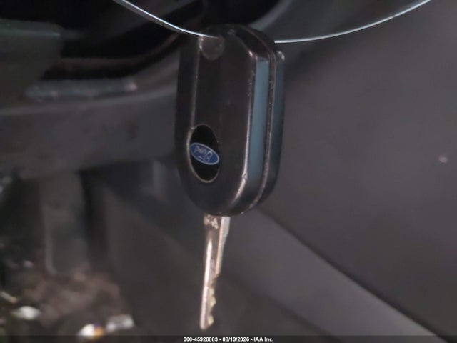 45928883 :رقم المزاد ، 1FAHP2E8XJG113932 vin ، 2018 Ford Taurus Sel مزاد بيع