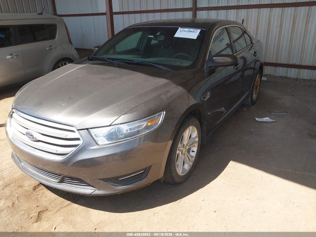 45928883 :رقم المزاد ، 1FAHP2E8XJG113932 vin ، 2018 Ford Taurus Sel مزاد بيع