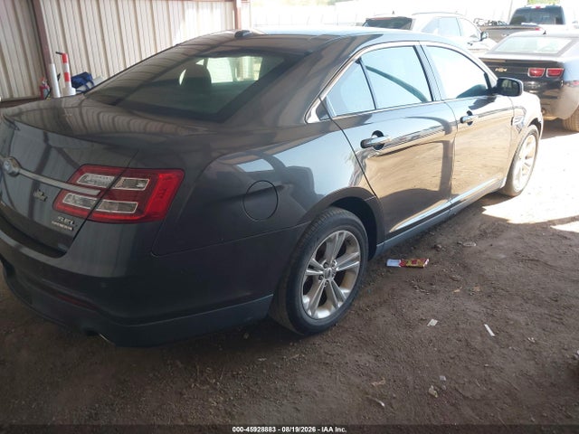 45928883 :رقم المزاد ، 1FAHP2E8XJG113932 vin ، 2018 Ford Taurus Sel مزاد بيع